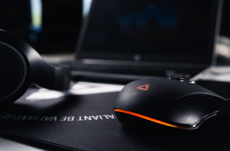 Jouer à Minecraft à la souris : comment améliorer son ergonomie ?