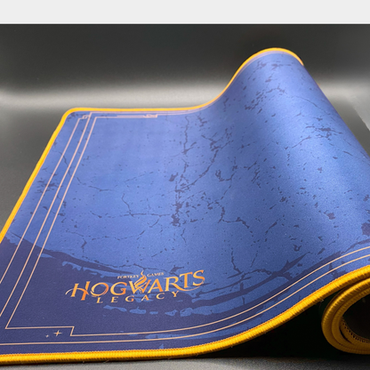Premium XXL Mouse Pad - Hogwarts Legacy